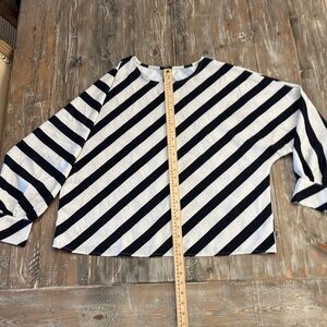 Striped Black and White Long Sleeve Top
